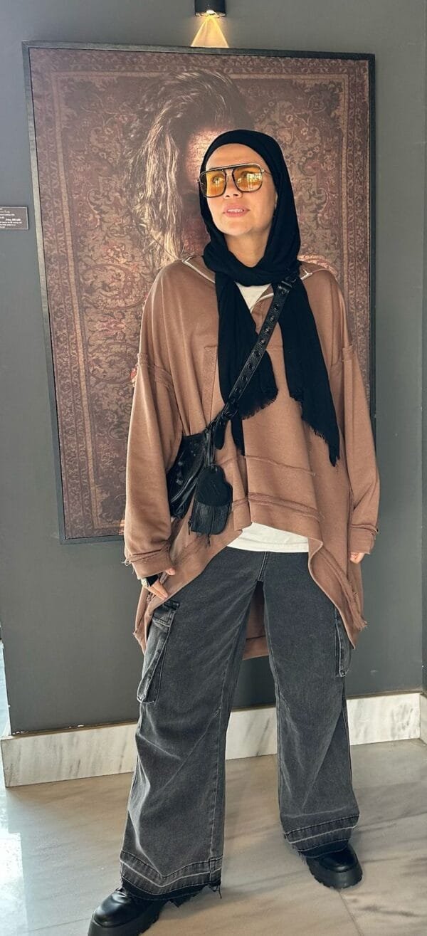 zip up sweater