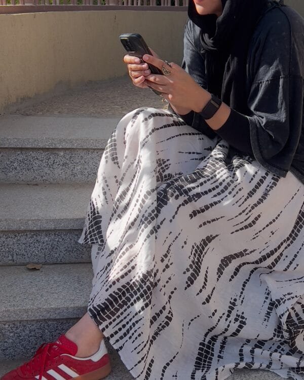 Tie dye flows skirt - Image 5